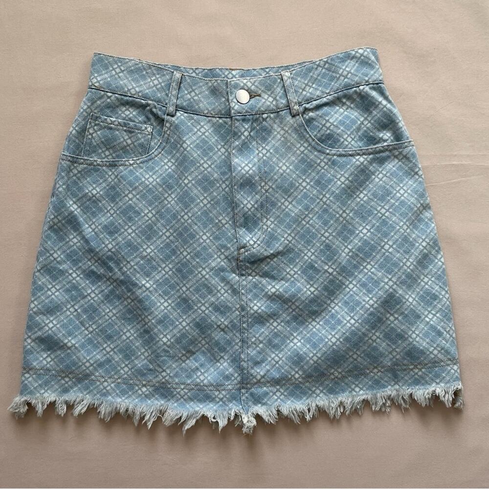 NWT Storia Denim Plaid Patterned Frayed Hem Skirt Size Medium